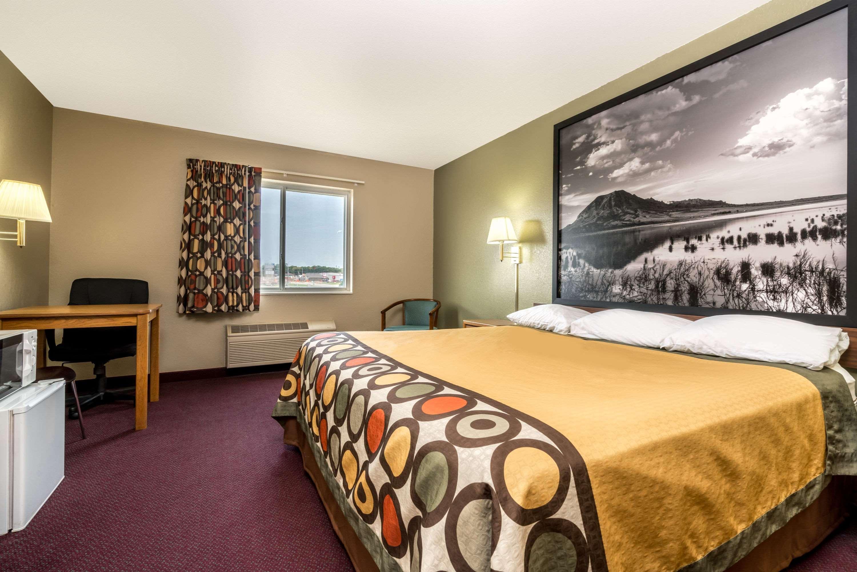 Super 8 By Wyndham Beresford Hotel Ngoại thất bức ảnh
